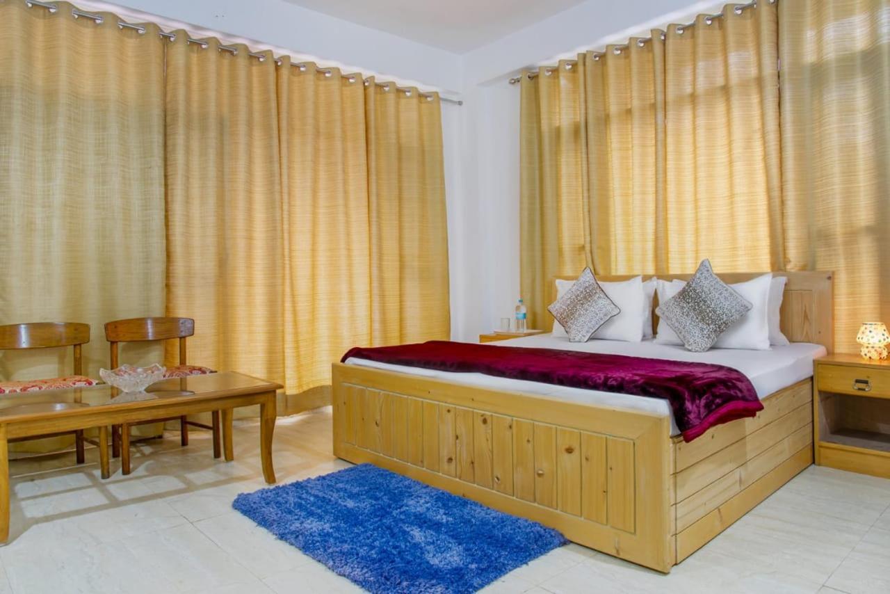 The Western Heights I Serviced Apartments I Pvt Balcony I Lift I Peacefull Area I Family Accomodation I Kasauli I By Exotic Stays 외부 사진