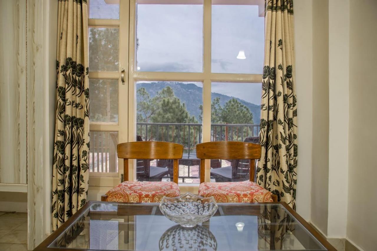 The Western Heights I Serviced Apartments I Pvt Balcony I Lift I Peacefull Area I Family Accomodation I Kasauli I By Exotic Stays 외부 사진