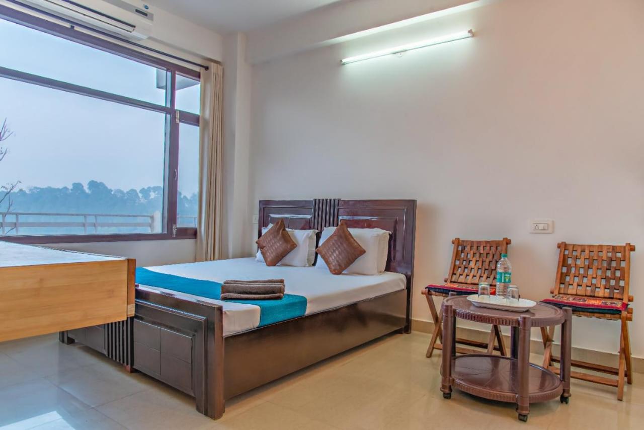 The Western Heights I Serviced Apartments I Pvt Balcony I Lift I Peacefull Area I Family Accomodation I Kasauli I By Exotic Stays 외부 사진