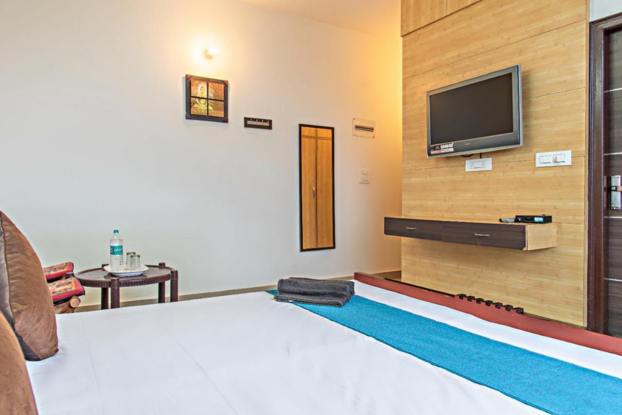 The Western Heights I Serviced Apartments I Pvt Balcony I Lift I Peacefull Area I Family Accomodation I Kasauli I By Exotic Stays 외부 사진